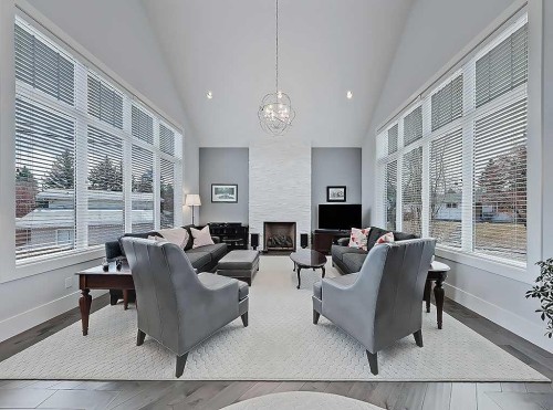 14 Rosetree Road Nw, Calgary, AB - Indoor With Fireplace
