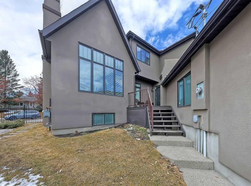 14 Rosetree Road Nw, Calgary, AB - Outdoor