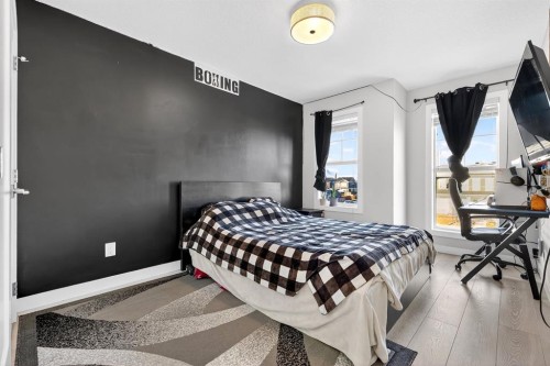 472 West Lakeview Drive, Chestermere, AB - Indoor Photo Showing Bedroom