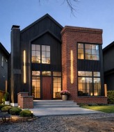 2034 49 Avenue SW Calgary, AB T2T 2V4