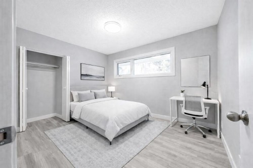 60 Fawn Crescent Se, Calgary, AB - Indoor Photo Showing Bedroom