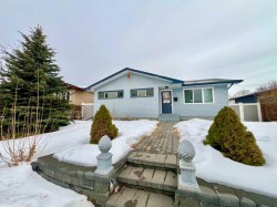 146 Springwood Drive SW Calgary, AB T2W 0K5