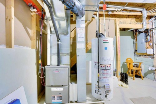 608 Windbrook Heights Sw, Airdrie, AB - Indoor Photo Showing Basement