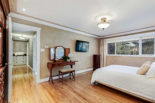 2003 Bay Shore Road Sw, Calgary, AB - Indoor Photo Showing Bedroom
