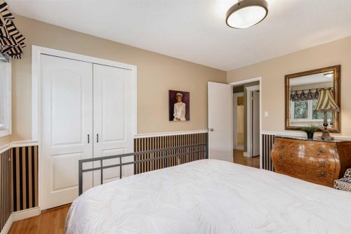 2003 Bay Shore Road Sw, Calgary, AB - Indoor Photo Showing Bedroom