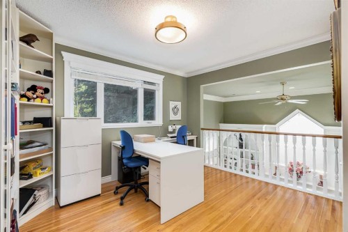 2003 Bay Shore Road Sw, Calgary, AB - Indoor Photo Showing Office