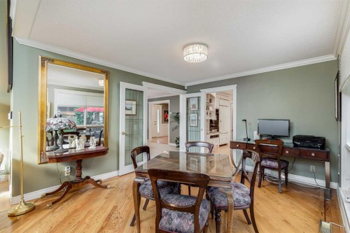 2003 Bay Shore Road Sw, Calgary, AB - Indoor Photo Showing Dining Room