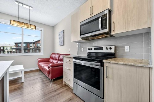 403 Sage Hill Grove Nw, Calgary, AB - Indoor Photo Showing Kitchen