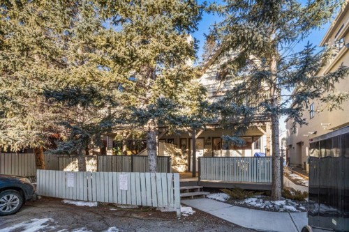3-809 5Th Street, Canmore, AB - Outdoor