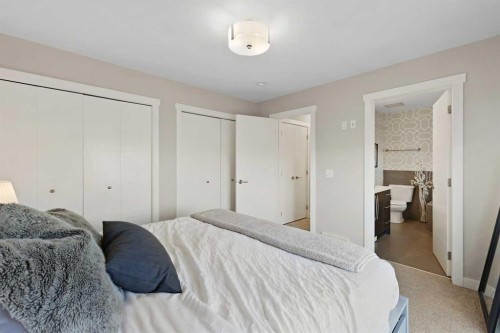 357 Sage Hill Circle Nw, Calgary, AB - Indoor Photo Showing Bedroom