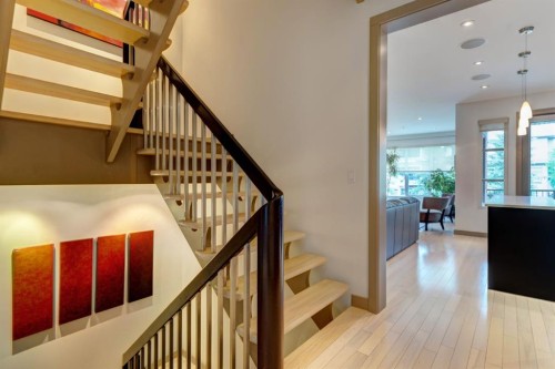 416 Aspen Meadows Hill Sw, Calgary, AB - Indoor Photo Showing Other Room