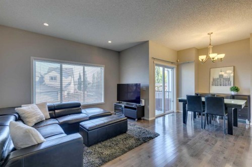 467 Mahogany Terrace Se, Calgary, AB - Indoor Photo Showing Living Room