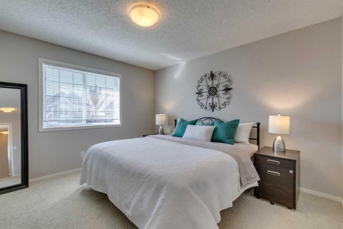 467 Mahogany Terrace Se, Calgary, AB - Indoor Photo Showing Bedroom
