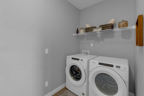 2639 Bayside Boulevard Sw, Airdrie, AB - Indoor Photo Showing Laundry Room