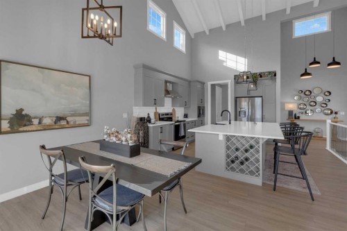 2639 Bayside Boulevard Sw, Airdrie, AB - Indoor Photo Showing Dining Room