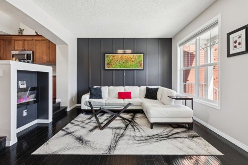 15 New Brighton Common Se, Calgary, AB - Indoor Photo Showing Living Room