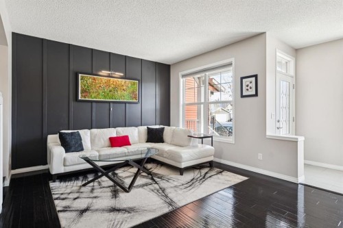15 New Brighton Common Se, Calgary, AB - Indoor Photo Showing Living Room