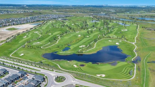 196 Wolf Hollow Park Se, Calgary, AB -  With View