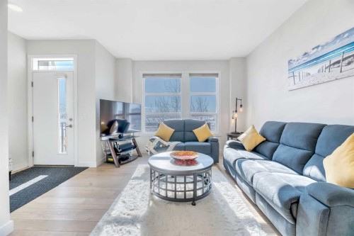 196 Wolf Hollow Park Se, Calgary, AB - Indoor Photo Showing Living Room