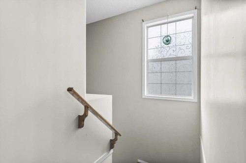 39 Prestwick Heath Se, Calgary, AB - Indoor Photo Showing Other Room