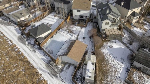 39 Prestwick Heath Se, Calgary, AB - 