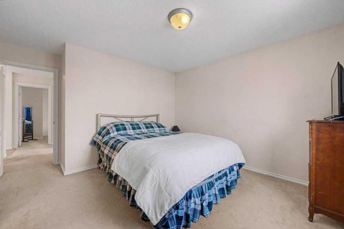 272 Chaparral Drive Se, Calgary, AB - Indoor Photo Showing Bedroom