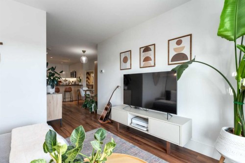 206-510 Edmonton Trail Ne, Calgary, AB - Indoor