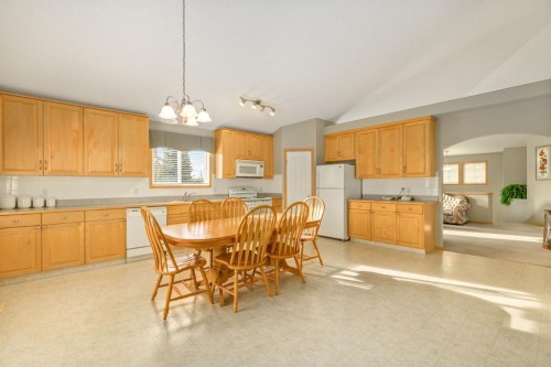 131 Panatella Close Nw, Calgary, AB - Indoor