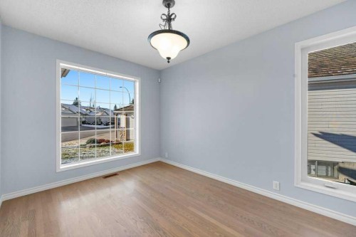 58 Chaparral Close Se, Calgary, AB - Indoor Photo Showing Other Room