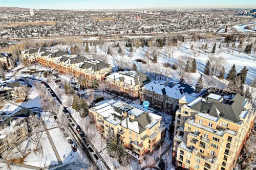 4304-24 Hemlock Crescent Sw, Calgary, AB - Outdoor With View