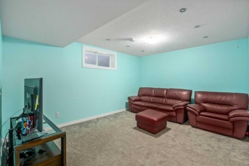 254 Silverado Plains Circle Sw, Calgary, AB - Indoor Photo Showing Other Room
