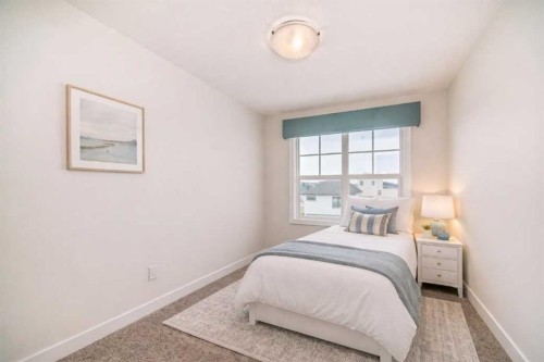 210 Alpine Avenue Sw, Calgary, AB - Indoor Photo Showing Bedroom