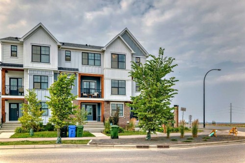 210 Alpine Avenue Sw, Calgary, AB - Outdoor With Facade