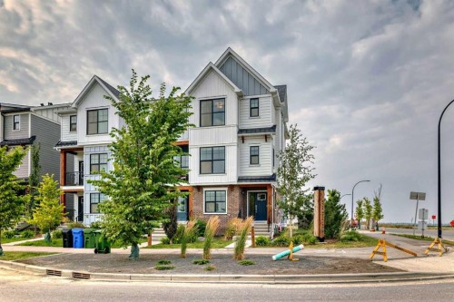 210 Alpine Avenue Sw, Calgary, AB - Outdoor With Facade