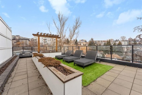 302-515 4 Avenue Ne, Calgary, AB - Outdoor