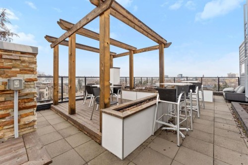302-515 4 Avenue Ne, Calgary, AB - Outdoor With Deck Patio Veranda With Exterior