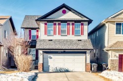 293 Everridge Drive SW Calgary, AB T2Y 5E6