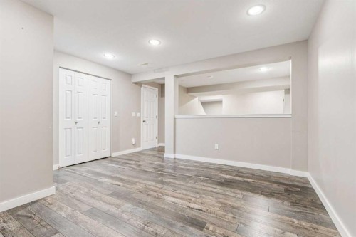 1005 Eagleview Place Nw, High River, AB - Indoor Photo Showing Other Room