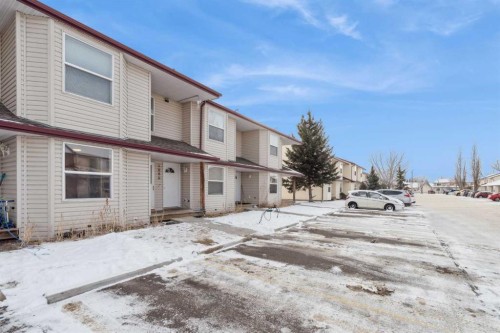 1005 Eagleview Place Nw, High River, AB - Outdoor