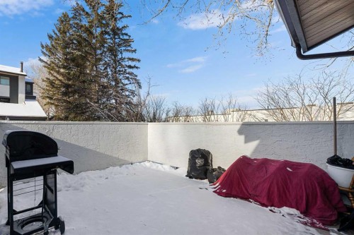 901-2520 Palliser Drive Sw, Calgary, AB - Outdoor