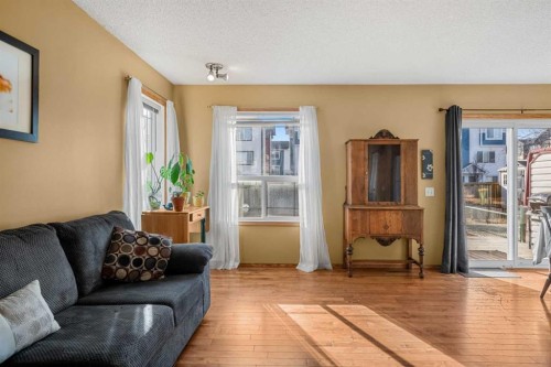 132 Bow Ridge Drive, Cochrane, AB - Indoor Photo Showing Living Room