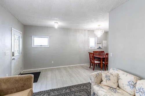 1023 1 Avenue Nw, Calgary, AB - Indoor