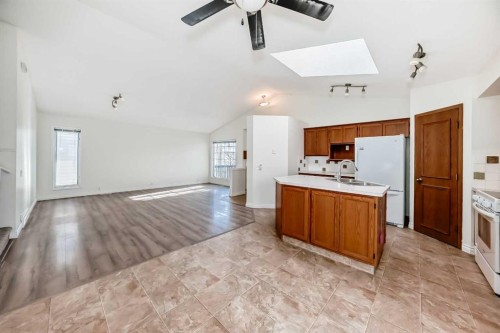 9875 Hidden Valley Drive Nw, Calgary, AB - Indoor Photo Showing Kitchen