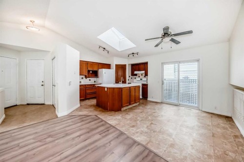 9875 Hidden Valley Drive Nw, Calgary, AB - Indoor Photo Showing Kitchen