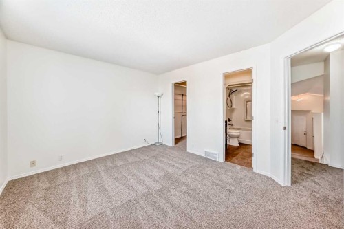 9875 Hidden Valley Drive Nw, Calgary, AB - Indoor Photo Showing Other Room
