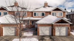 97 Royal Manor NW Calgary, AB T3G 5T5