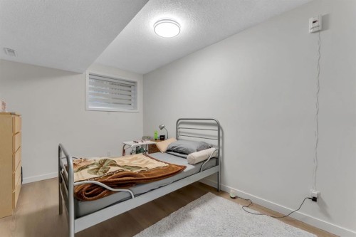 405 Kincora Drive Nw, Calgary, AB - Indoor Photo Showing Bedroom