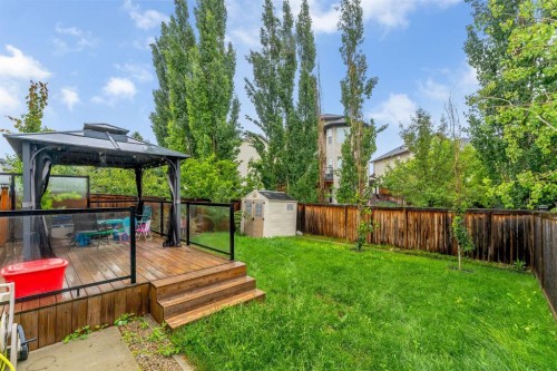 405 Kincora Drive Nw, Calgary, AB - Outdoor With Backyard