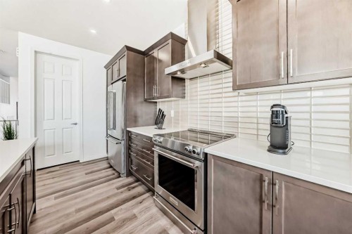 73 Carrington Circle Nw, Calgary, AB - Indoor Photo Showing Kitchen With Upgraded Kitchen