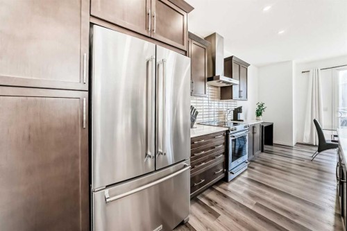 73 Carrington Circle Nw, Calgary, AB - Indoor Photo Showing Kitchen With Upgraded Kitchen